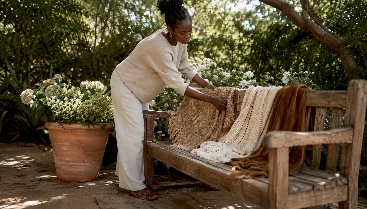 Types of Decorative Throws for Warmth: A Handcrafted Guide